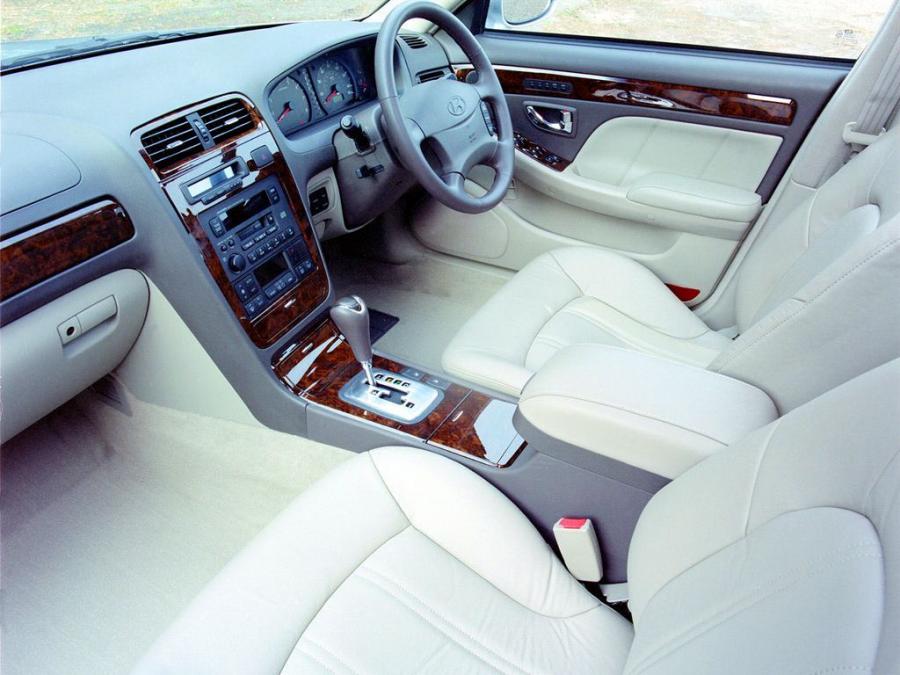  Hyundai XG 1998 года  (UK) (фото 5 из 5)